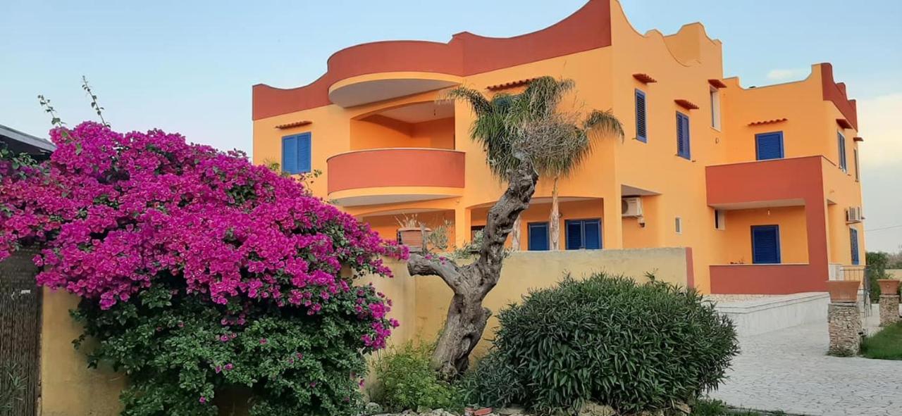 Terra E Colori Aparthotel Gallipolli Exteriör bild